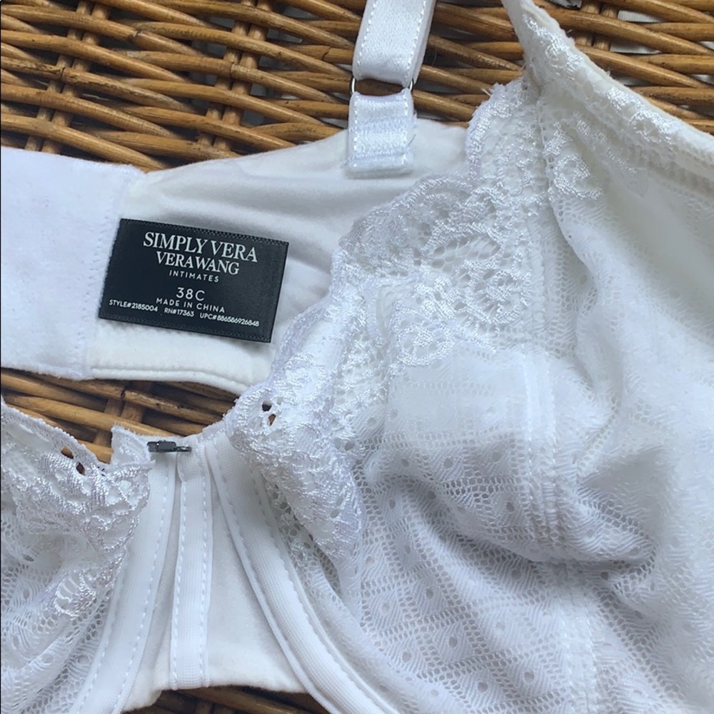 NWT! Simply Vera lace unlined bra 38 C